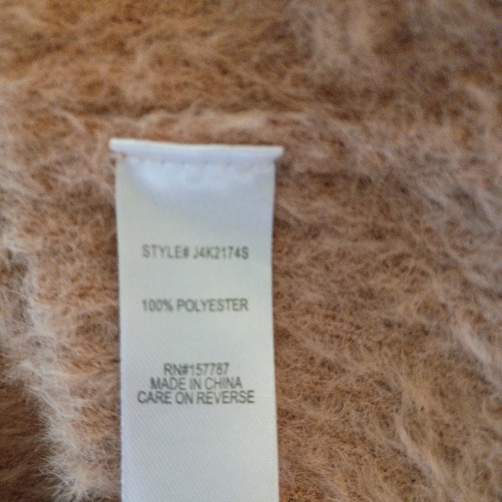 Jolie & Joy Sweater - Picture 5 of 5